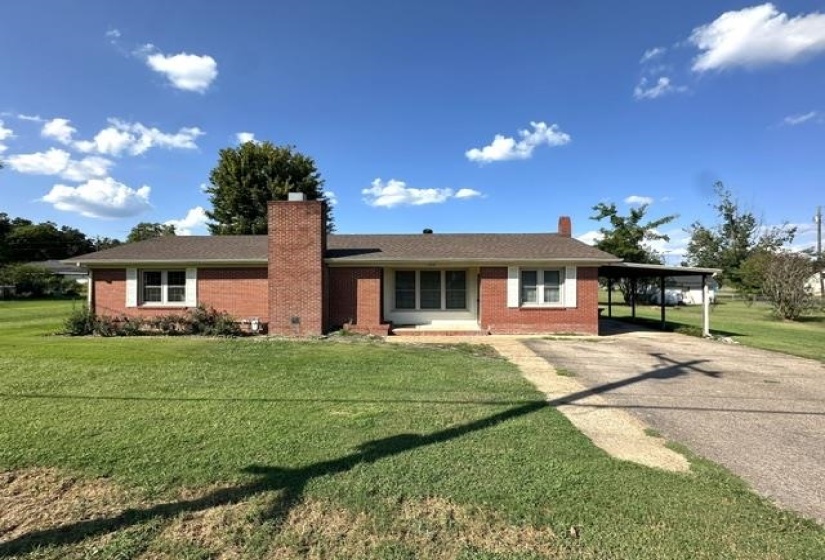 1105 PINHOOK DR, Savannah, Tennessee 38372, 3 Bedroom Bedrooms, 8 Room Rooms,1.1 BathroomBathrooms,Residential,For Sale,PINHOOK,0,10229627