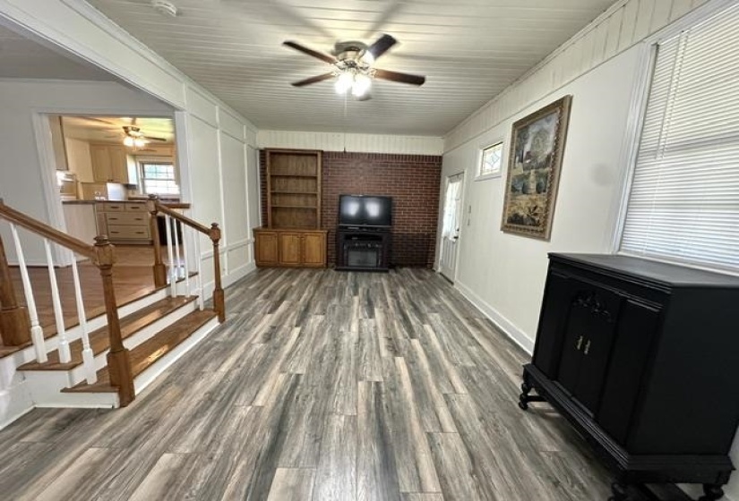 1105 PINHOOK DR, Savannah, Tennessee 38372, 3 Bedroom Bedrooms, 8 Room Rooms,1.1 BathroomBathrooms,Residential,For Sale,PINHOOK,0,10229627
