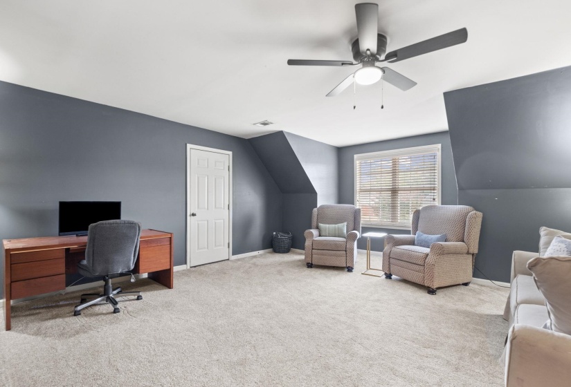 9424 LAUREL HILL DR, Lakeland, Tennessee 38002, 5 Bedroom Bedrooms, 10 Room Rooms,3 BathroomBathrooms,Residential,For Sale,LAUREL HILL,0,10229630