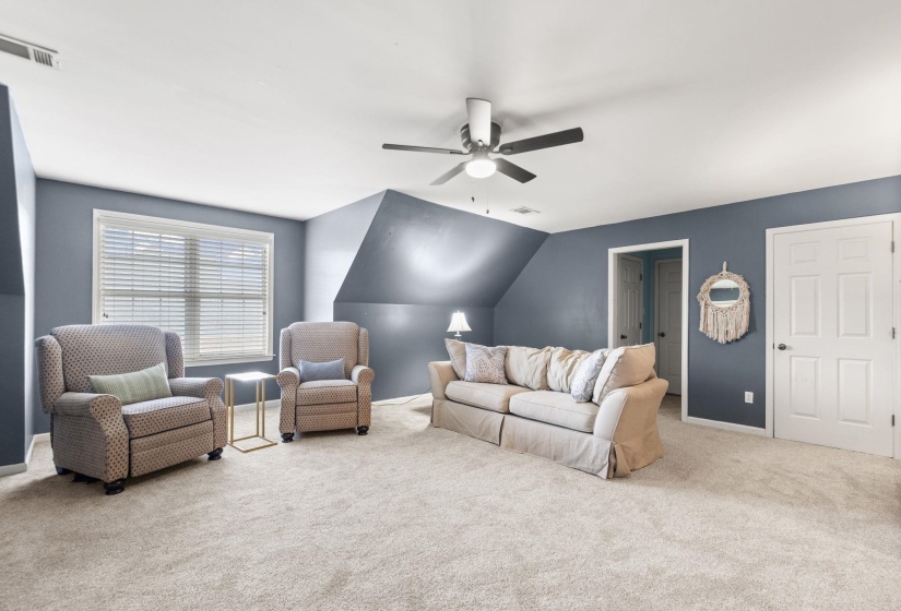 9424 LAUREL HILL DR, Lakeland, Tennessee 38002, 5 Bedroom Bedrooms, 10 Room Rooms,3 BathroomBathrooms,Residential,For Sale,LAUREL HILL,0,10229630