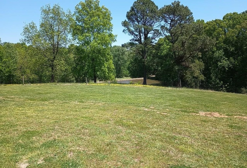 2158 BARLOW RD, Ripley, Tennessee 38063-5866, 3 Bedroom Bedrooms, 8 Room Rooms,2 BathroomBathrooms,Residential,For Sale,BARLOW,0,10229631