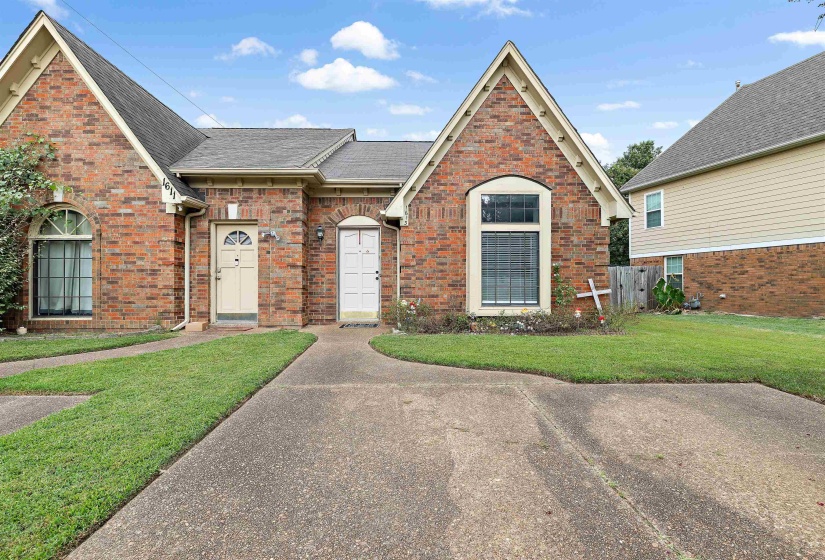 1613 OAKEN BUCKET DR, Memphis, Tennessee 38016, 2 Bedroom Bedrooms, 5 Room Rooms,2 BathroomBathrooms,Residential,For Sale,OAKEN BUCKET,0,10229632