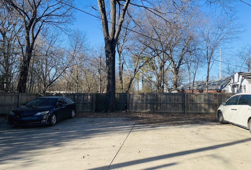 1071 GETWELL RD, Memphis, Tennessee 38111, 5 Bedroom Bedrooms, 8 Room Rooms,3.1 BathroomBathrooms,Residential,For Sale,GETWELL,0,10229635