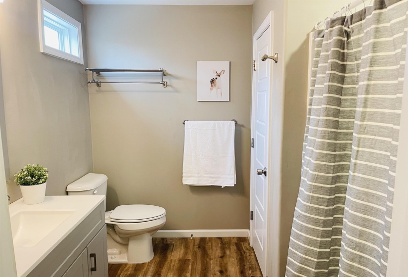 1071 GETWELL RD, Memphis, Tennessee 38111, 5 Bedroom Bedrooms, 8 Room Rooms,3.1 BathroomBathrooms,Residential,For Sale,GETWELL,0,10229635