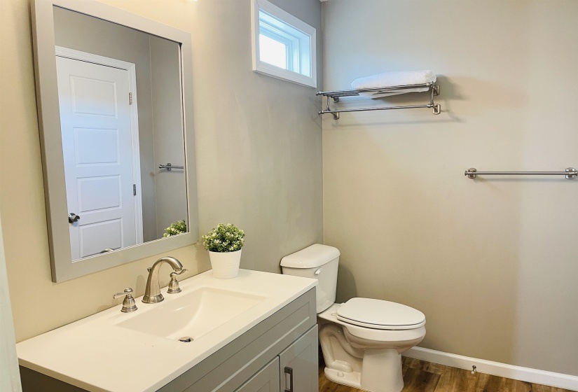 1071 GETWELL RD, Memphis, Tennessee 38111, 5 Bedroom Bedrooms, 8 Room Rooms,3.1 BathroomBathrooms,Residential,For Sale,GETWELL,0,10229635