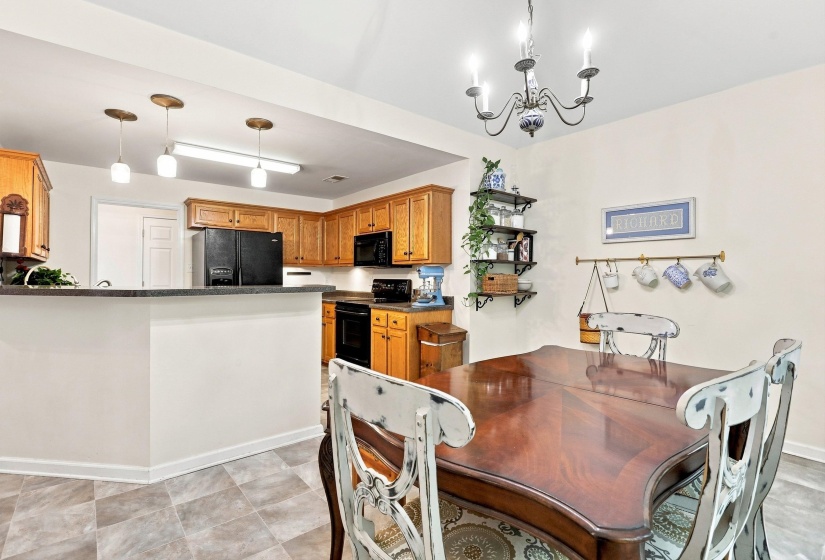 50 BROOKHAVEN LN, Oakland, Tennessee 38060, 4 Bedroom Bedrooms, 9 Room Rooms,2 BathroomBathrooms,Residential,For Sale,BROOKHAVEN,0,10229638