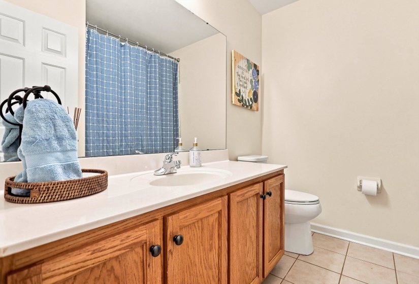 50 BROOKHAVEN LN, Oakland, Tennessee 38060, 4 Bedroom Bedrooms, 9 Room Rooms,2 BathroomBathrooms,Residential,For Sale,BROOKHAVEN,0,10229638
