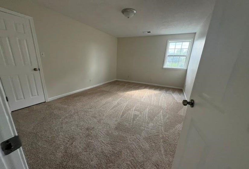 8593 MAY ORCHARD LN, Memphis, Tennessee 38018, 5 Bedroom Bedrooms, 8 Room Rooms,3 BathroomBathrooms,Residential,For Sale,MAY ORCHARD,0,10229641