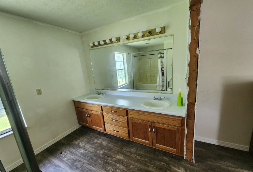155 SUDDATH RD, Other, Tennessee 37748, 2 Bedroom Bedrooms, 5 Room Rooms,2 BathroomBathrooms,Residential,For Sale,SUDDATH,0,10229642