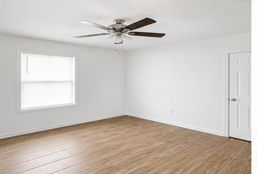 589 GILLEAS RD, Memphis, Tennessee 38109, 3 Bedroom Bedrooms, 8 Room Rooms,2 BathroomBathrooms,Residential,For Sale,GILLEAS,0,10229643