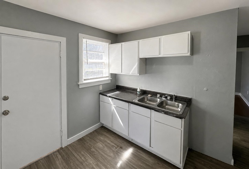 1115-1117 KEATING ST, Memphis, Tennessee 38114, 2 Bedroom Bedrooms, 0 ,1 BathroomBathrooms,Duplexes,For Sale,KEATING,0,10229673