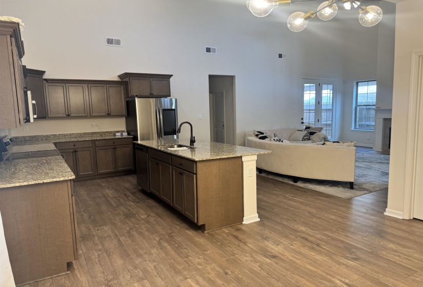 160 CHICKASAW TRACE DR, Oakland, Tennessee 38060, 3 Bedroom Bedrooms, 3 Room Rooms,3 BathroomBathrooms,Rental Properties,For Sale,CHICKASAW TRACE,0,10229654