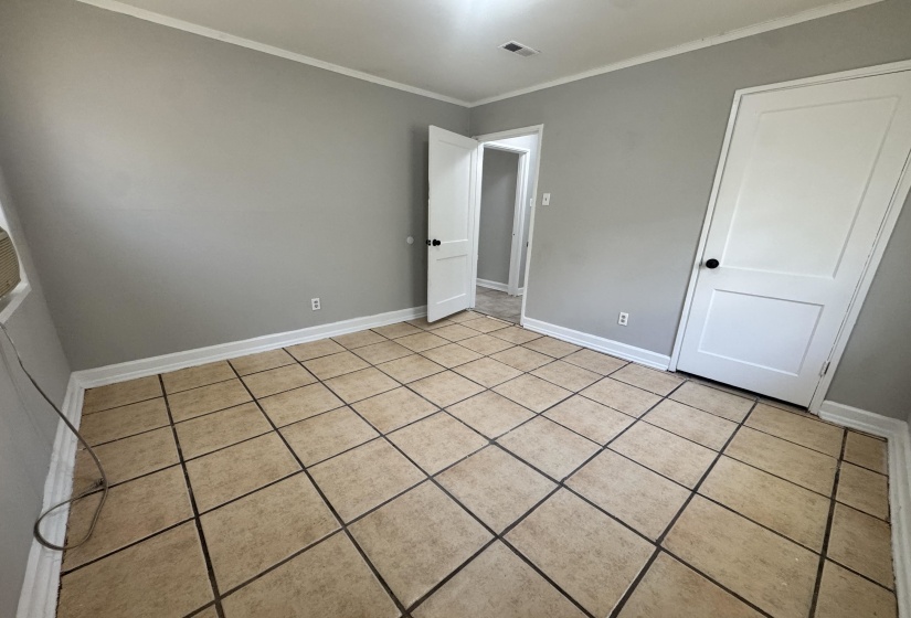 1770 SUGARLOAF ST, Memphis, Tennessee 38108, 3 Bedroom Bedrooms, 6 Room Rooms,1 BathroomBathrooms,Rental Properties,For Sale,SUGARLOAF,0,10229657