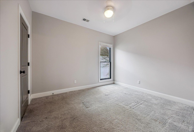 93 TOULOUSE DR, Memphis, Tennessee 38103, 4 Bedroom Bedrooms, 8 Room Rooms,4.1 BathroomBathrooms,Rental Properties,For Sale,TOULOUSE,0,10229665