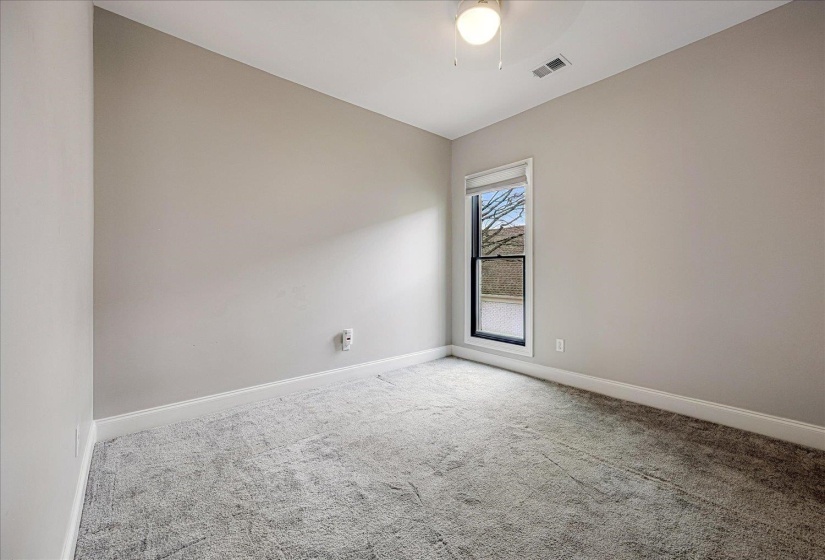 93 TOULOUSE DR, Memphis, Tennessee 38103, 4 Bedroom Bedrooms, 8 Room Rooms,4.1 BathroomBathrooms,Rental Properties,For Sale,TOULOUSE,0,10229665