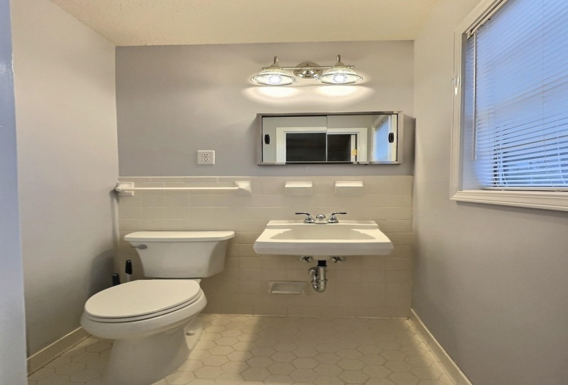 955 POPLAR LEAF RD, Collierville, Tennessee 38017, 3 Bedroom Bedrooms, 5 Room Rooms,1.1 BathroomBathrooms,Rental Properties,For Sale,POPLAR LEAF,0,10229666