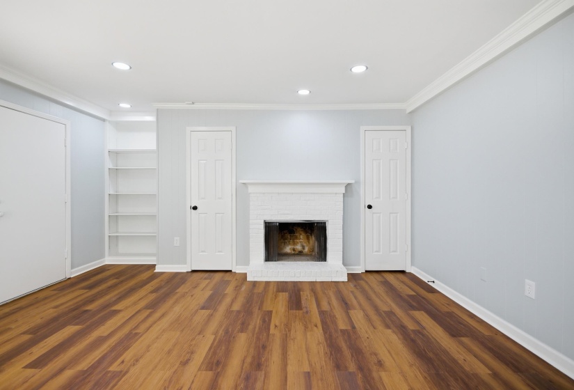 5308 PARK AVE, Memphis, Tennessee 38119, 3 Bedroom Bedrooms, 8 Room Rooms,2.1 BathroomBathrooms,Residential,For Sale,PARK,0,10212975