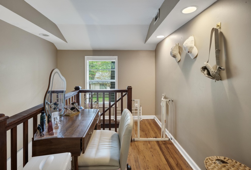 555 HOLMES ST, Memphis, Tennessee 38111, 3 Bedroom Bedrooms, 7 Room Rooms,3 BathroomBathrooms,Residential,For Sale,HOLMES,0,10220548