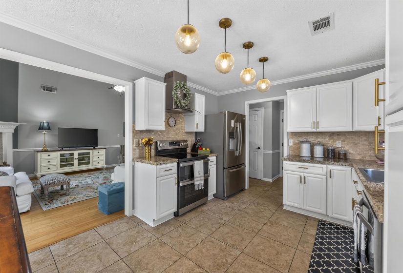 7979 JILLS CREEK DR, Bartlett, Tennessee 38133, 4 Bedroom Bedrooms, 5 Room Rooms,3 BathroomBathrooms,Residential,For Sale,JILLS CREEK,0,10228760