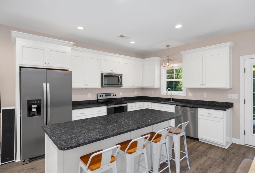 191 GLEN SPRINGS RD, Drummonds, Tennessee 38023, 3 Bedroom Bedrooms, 6 Room Rooms,2 BathroomBathrooms,Residential,For Sale,GLEN SPRINGS,0,10229649