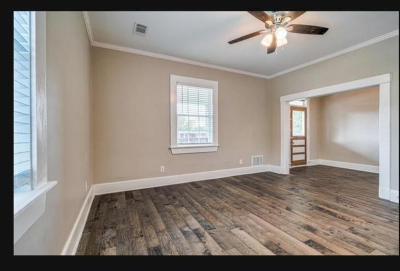 31 MORRISON ST, Memphis, Tennessee 38104, 5 Bedroom Bedrooms, 11 Room Rooms,3.1 BathroomBathrooms,Residential,For Sale,MORRISON,0,10229652