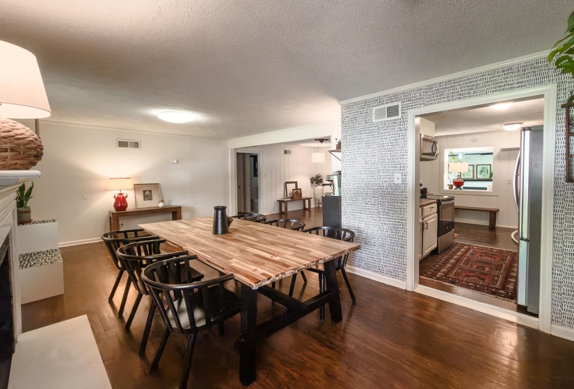 1941 EDWARD AVE, Memphis, Tennessee 38107, 4 Bedroom Bedrooms, 8 Room Rooms,2.1 BathroomBathrooms,Residential,For Sale,EDWARD,0,10229656