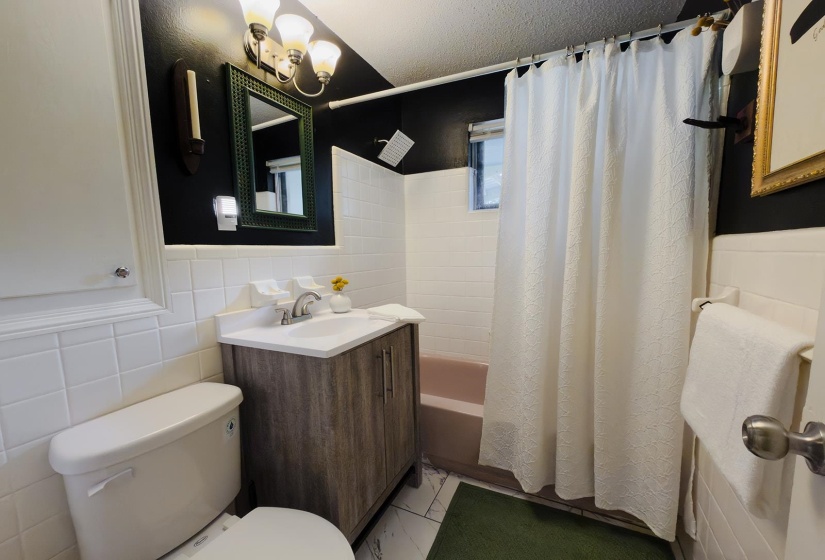 1941 EDWARD AVE, Memphis, Tennessee 38107, 4 Bedroom Bedrooms, 8 Room Rooms,2.1 BathroomBathrooms,Residential,For Sale,EDWARD,0,10229656