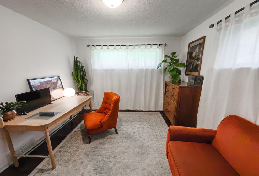 1941 EDWARD AVE, Memphis, Tennessee 38107, 4 Bedroom Bedrooms, 8 Room Rooms,2.1 BathroomBathrooms,Residential,For Sale,EDWARD,0,10229656