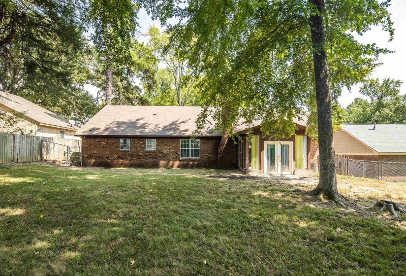 4351 HUNTERS GLEN ST, Unincorporated, Tennessee 38128, 3 Bedroom Bedrooms, 6 Room Rooms,2 BathroomBathrooms,Residential,For Sale,HUNTERS GLEN,0,10229659