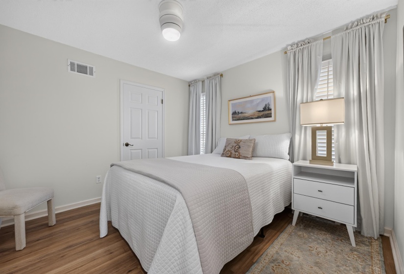 1897 ALLENBY RD, Germantown, Tennessee 38139, 3 Bedroom Bedrooms, 6 Room Rooms,2 BathroomBathrooms,Residential,For Sale,ALLENBY,0,10229661