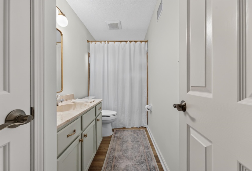 1897 ALLENBY RD, Germantown, Tennessee 38139, 3 Bedroom Bedrooms, 6 Room Rooms,2 BathroomBathrooms,Residential,For Sale,ALLENBY,0,10229661