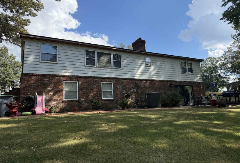 4785 LAKERIDGE DR, Memphis, Tennessee 38109, 2 Bedroom Bedrooms, 5 Room Rooms,1.1 BathroomBathrooms,Residential,For Sale,LAKERIDGE,0,10229662