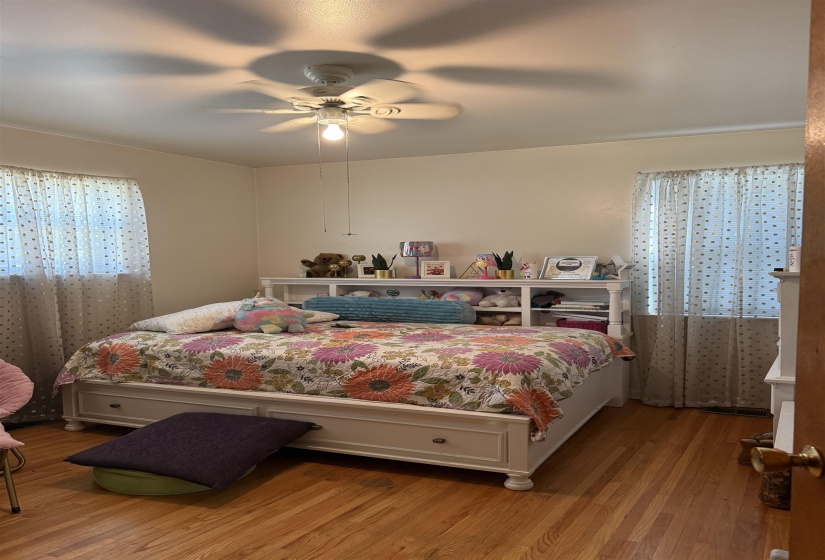 4785 LAKERIDGE DR, Memphis, Tennessee 38109, 2 Bedroom Bedrooms, 5 Room Rooms,1.1 BathroomBathrooms,Residential,For Sale,LAKERIDGE,0,10229662