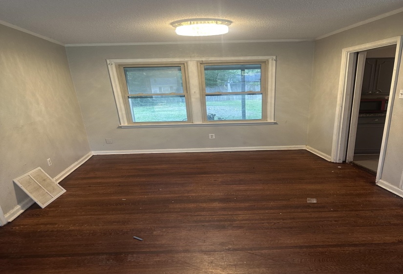 4448 DUNN AVE, Memphis, Tennessee 38117, 3 Bedroom Bedrooms, 6 Room Rooms,1 BathroomBathrooms,Residential,For Sale,DUNN,0,10229663