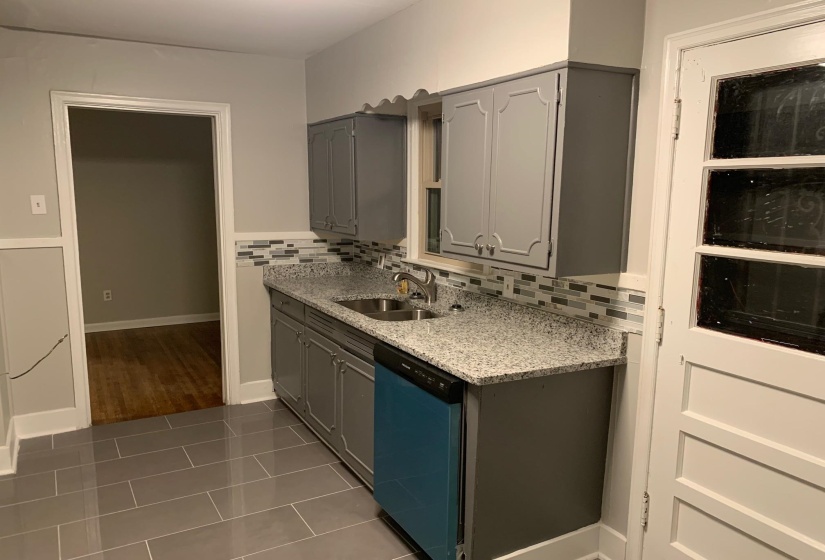 4448 DUNN AVE, Memphis, Tennessee 38117, 3 Bedroom Bedrooms, 6 Room Rooms,1 BathroomBathrooms,Residential,For Sale,DUNN,0,10229663