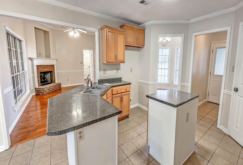 6172 MAGGIE OAKS DR, Bartlett, Tennessee 38135, 4 Bedroom Bedrooms, 4 Room Rooms,3 BathroomBathrooms,Residential,For Sale,MAGGIE OAKS,0,10229664