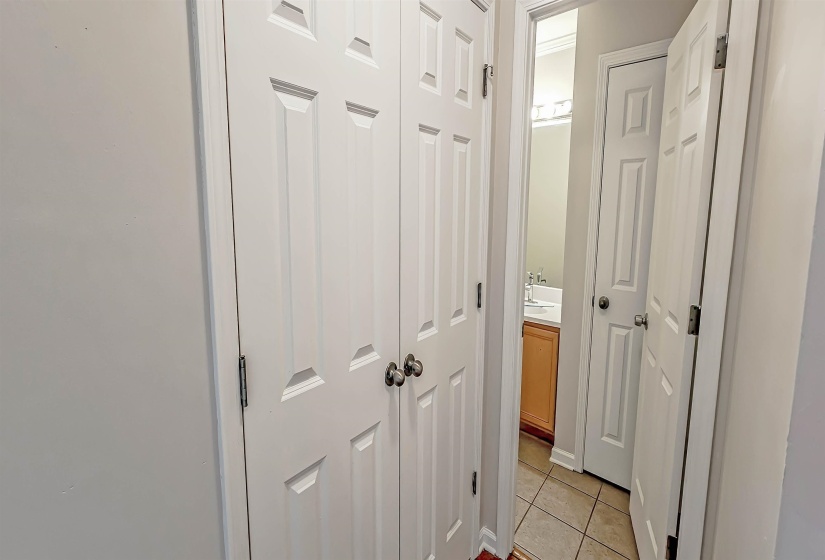 6172 MAGGIE OAKS DR, Bartlett, Tennessee 38135, 4 Bedroom Bedrooms, 4 Room Rooms,3 BathroomBathrooms,Residential,For Sale,MAGGIE OAKS,0,10229664