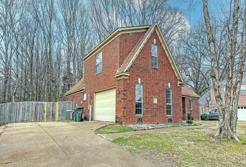 6172 MAGGIE OAKS DR, Bartlett, Tennessee 38135, 4 Bedroom Bedrooms, 4 Room Rooms,3 BathroomBathrooms,Residential,For Sale,MAGGIE OAKS,0,10229664