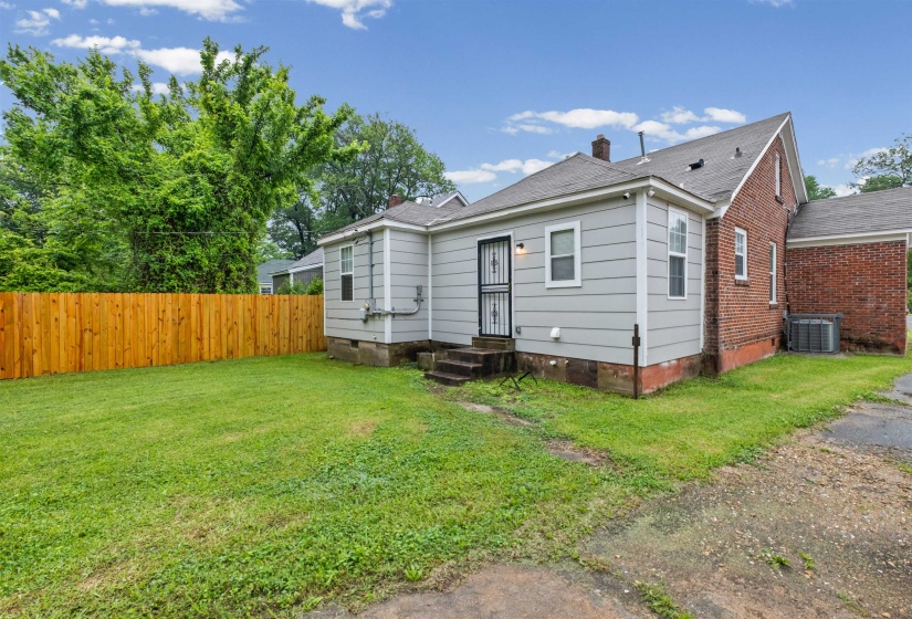 3094 PARK AVE, Memphis, Tennessee 38111, 3 Bedroom Bedrooms, 3 Room Rooms,1 BathroomBathrooms,Residential,For Sale,PARK,0,10229668
