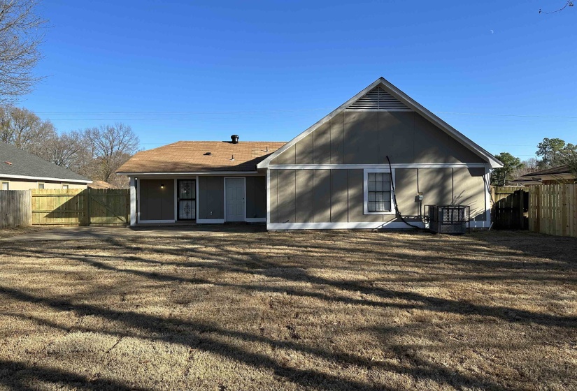 4531 CRUMP RD, Memphis, Tennessee 38141, 3 Bedroom Bedrooms, 6 Room Rooms,2 BathroomBathrooms,Residential,For Sale,CRUMP,0,10229669