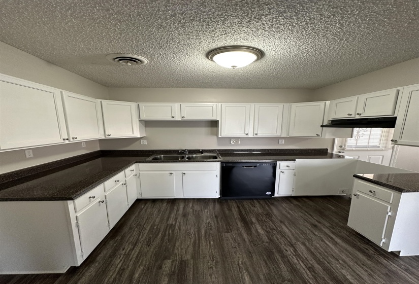 4531 CRUMP RD, Memphis, Tennessee 38141, 3 Bedroom Bedrooms, 6 Room Rooms,2 BathroomBathrooms,Residential,For Sale,CRUMP,0,10229669