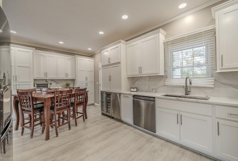 350 YEISER DR, Savannah, Tennessee 38372-1925, 3 Bedroom Bedrooms, 8 Room Rooms,2 BathroomBathrooms,Residential,For Sale,YEISER,0,10229671