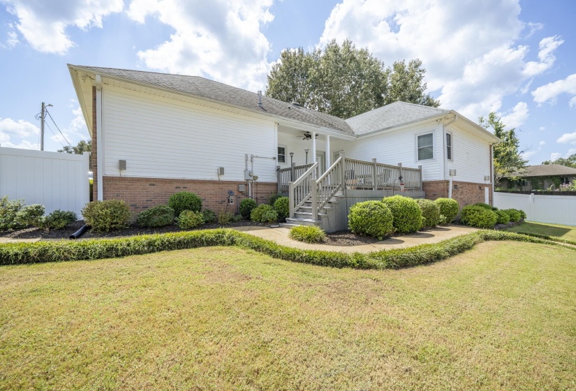350 YEISER DR, Savannah, Tennessee 38372-1925, 3 Bedroom Bedrooms, 8 Room Rooms,2 BathroomBathrooms,Residential,For Sale,YEISER,0,10229671