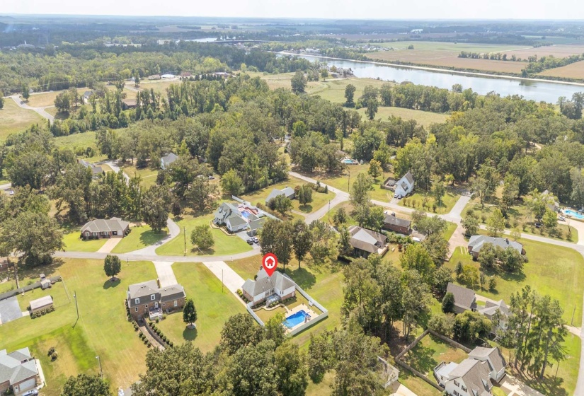 350 YEISER DR, Savannah, Tennessee 38372-1925, 3 Bedroom Bedrooms, 8 Room Rooms,2 BathroomBathrooms,Residential,For Sale,YEISER,0,10229671