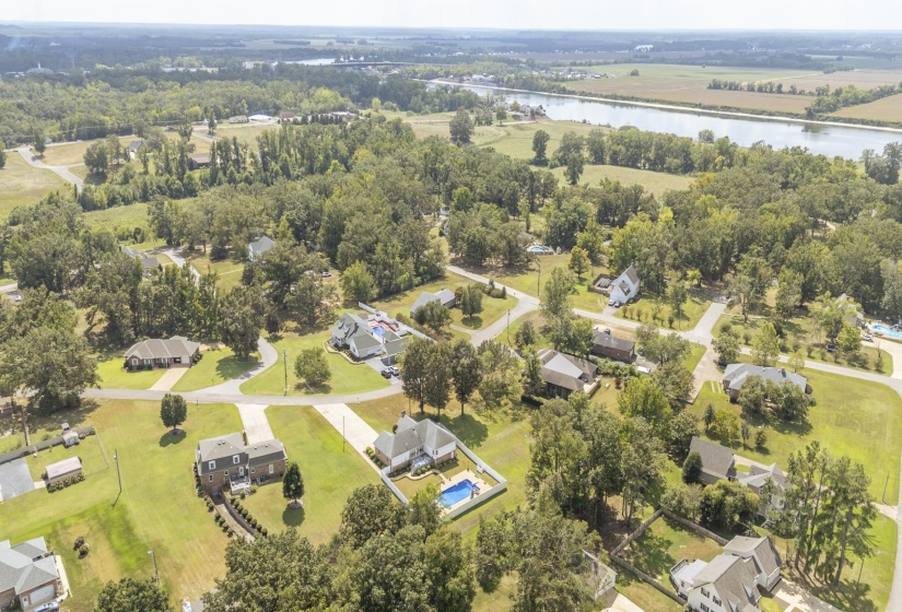 350 YEISER DR, Savannah, Tennessee 38372-1925, 3 Bedroom Bedrooms, 8 Room Rooms,2 BathroomBathrooms,Residential,For Sale,YEISER,0,10229671