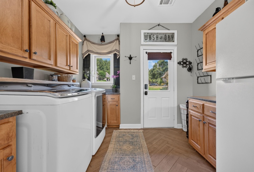 4426 RAVENWOOD OAK DR, Lakeland, Tennessee 38002, 4 Bedroom Bedrooms, 8 Room Rooms,3.1 BathroomBathrooms,Residential,For Sale,RAVENWOOD OAK,0,10229672