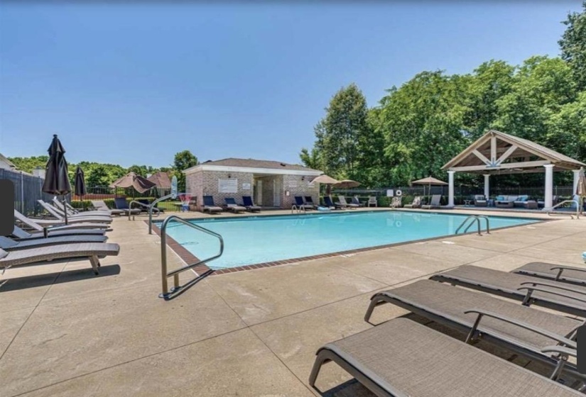 4426 RAVENWOOD OAK DR, Lakeland, Tennessee 38002, 4 Bedroom Bedrooms, 8 Room Rooms,3.1 BathroomBathrooms,Residential,For Sale,RAVENWOOD OAK,0,10229672