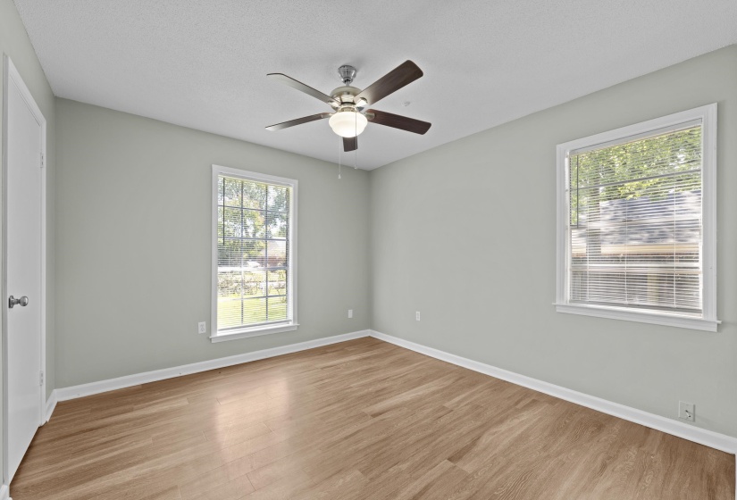 2331 EASTOVER DR, Memphis, Tennessee 38119, 3 Bedroom Bedrooms, 6 Room Rooms,2 BathroomBathrooms,Residential,For Sale,EASTOVER,0,10229674