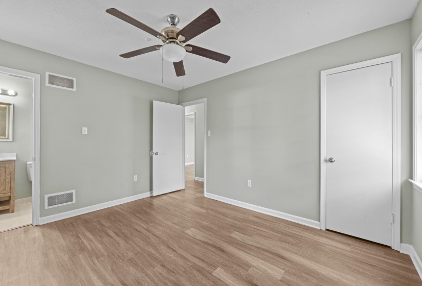2331 EASTOVER DR, Memphis, Tennessee 38119, 3 Bedroom Bedrooms, 6 Room Rooms,2 BathroomBathrooms,Residential,For Sale,EASTOVER,0,10229674