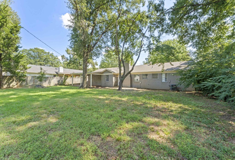 2331 EASTOVER DR, Memphis, Tennessee 38119, 3 Bedroom Bedrooms, 6 Room Rooms,2 BathroomBathrooms,Residential,For Sale,EASTOVER,0,10229674